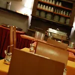 Aron Hotel 3*
