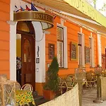 Hotel Aron