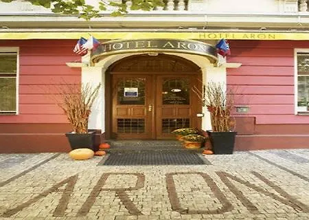 Hotel Aron