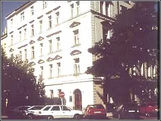 Hotell Aron