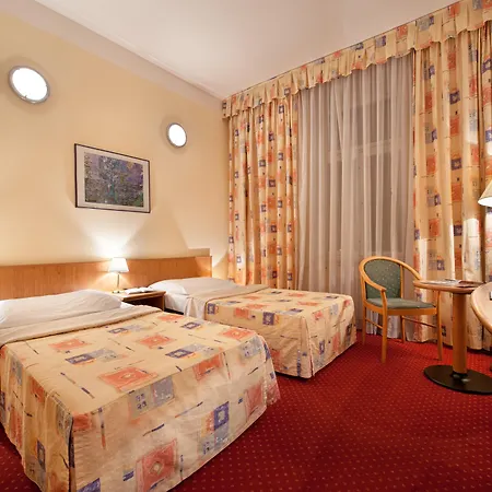 Aron 3* Praga